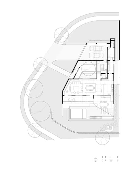 Axial House